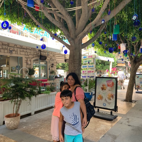 🌺 - Picture 5 of 5